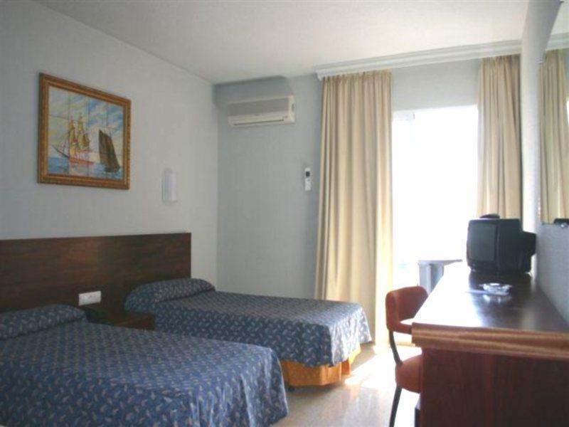 Hotel Calas Marina Benidorm Buitenkant foto